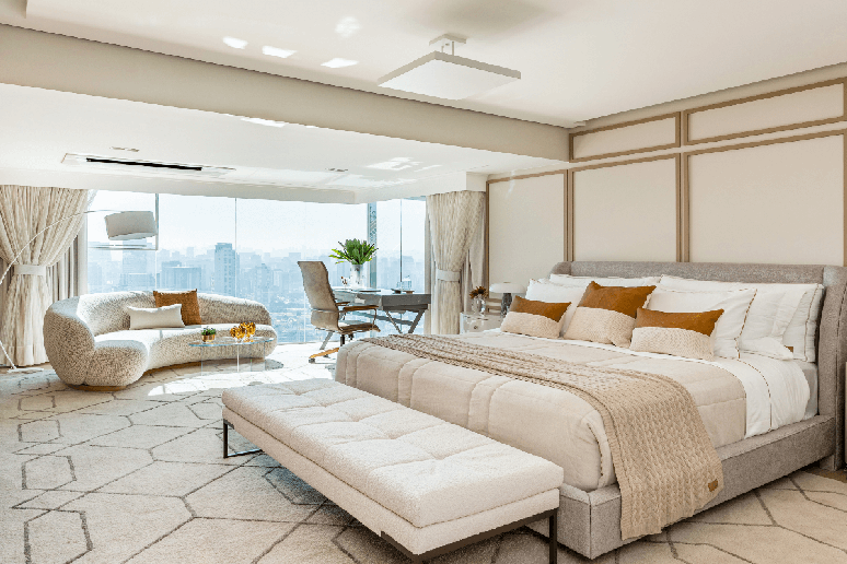 A boiserie também pode se destacar quando está em uma cor diferente da parede Projeto: Spaço Interior |