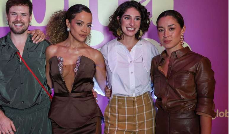 Pedro Alves, Gabriel Sanches, Aline Borges, Bel Lima e Luana Tanaka: parte do elenco da novela 'Dona de Mim'.