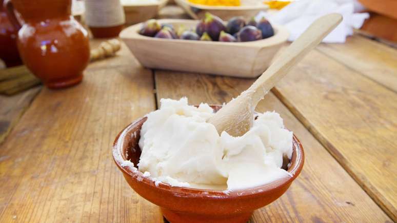 Em uma dieta variada e bem planejada, a banha suína pode aparecer de forma ocasional, sobretudo em receitas tradicionais ou preparos específicos