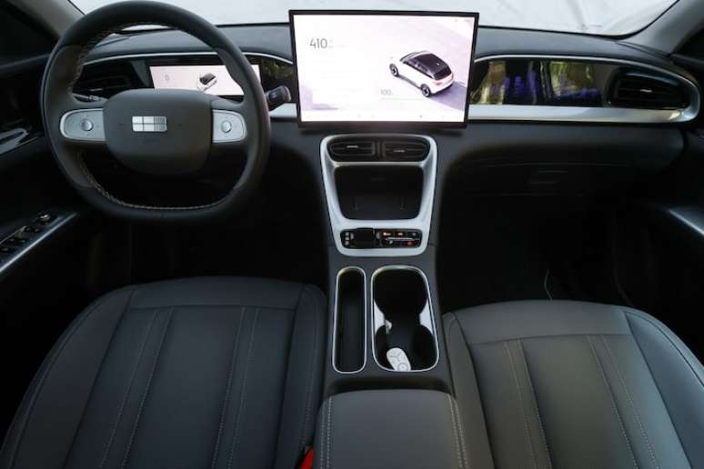 FR12 SAO PAULO - SP - 11/11/2025 - JORNAL DO CARRO - GEELY EX2 MAX - Foto do carro Geely EX2 Max.. FOTO: Felipe Rau/Estadão