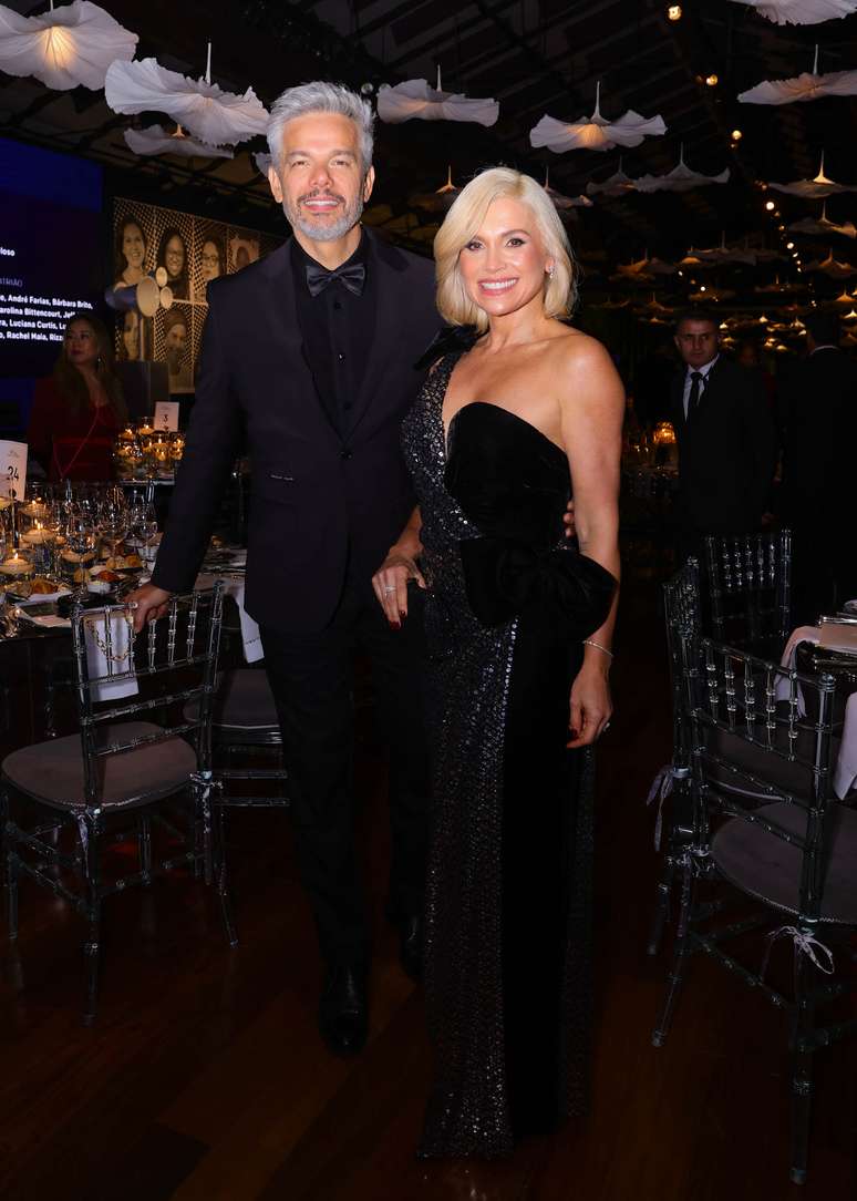 Otaviano Costa e Fl&aacute;via Alessandra 