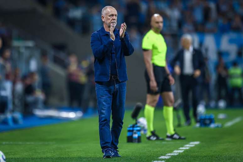 Manu criticized Gremio's violations in the defeat at the Arena -