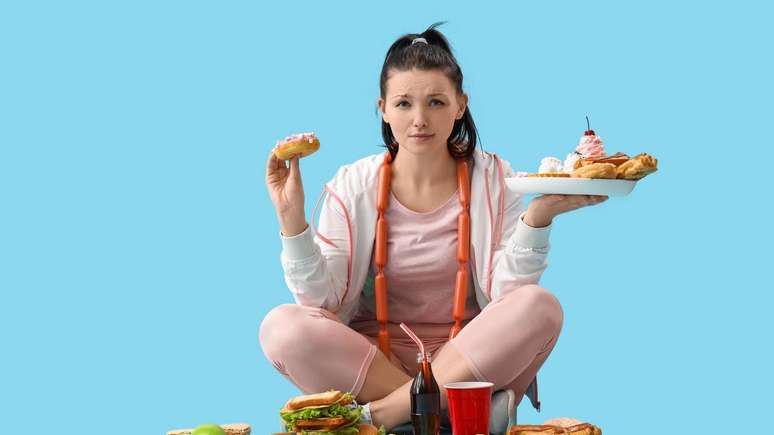 Reconhecer para cuidar: entender os sinais ajuda a evitar julgamentos e estimula a busca por apoio psicol&oacute;gico, m&eacute;dico e nutricional &ndash; depositphotos.com / serezniy