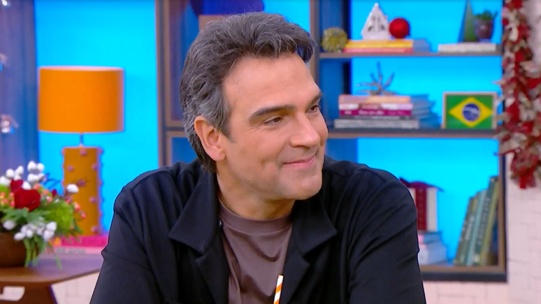 Tadeo Schmidt admits that he had a hair transplant