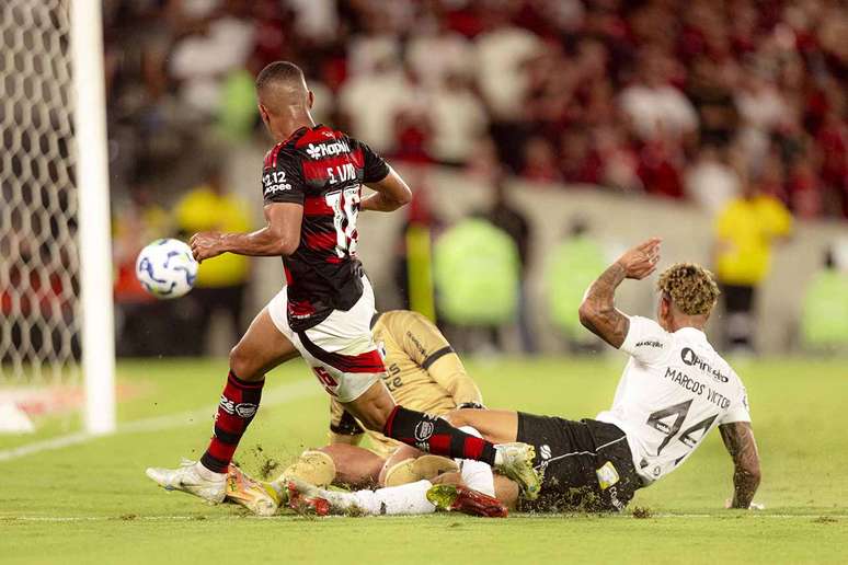 Gol de Samuel Lino que resultou em título do Flamengo –