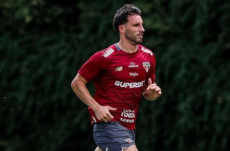 São Paulo quita dívida com ex-emresário de Calleri –