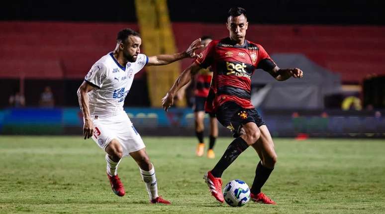 Sport sofre a sua décima derrota seguida no Brasileirão. 