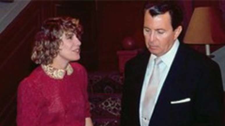 Mariana e Renato (Reprodução/Globo)