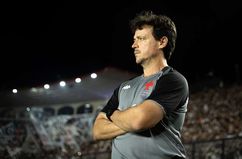 Fernando Diniz, t&eacute;cnico do Vasco &ndash;