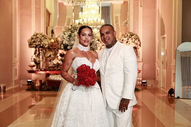 Rodriguinho e Bruna Amaral se casam em São Paulo