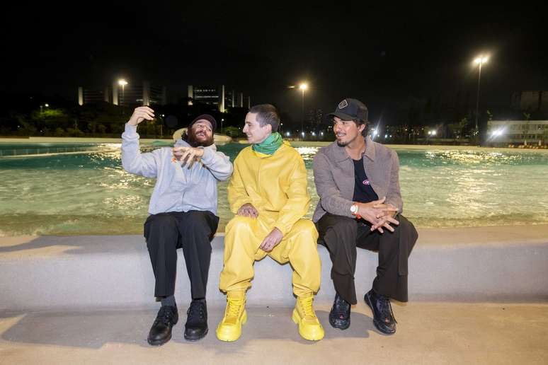 Josh Safdie, Timoth&eacute;e Chalamet e Gabriel Medina 