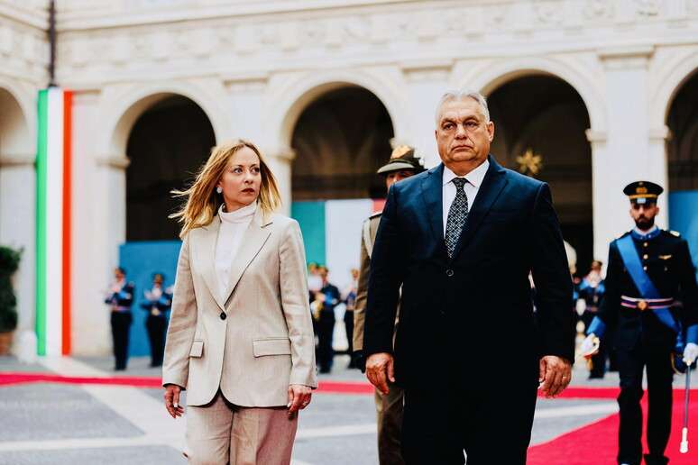 Meloni e Orbán assinaram apelo em prol de biocombustíveis