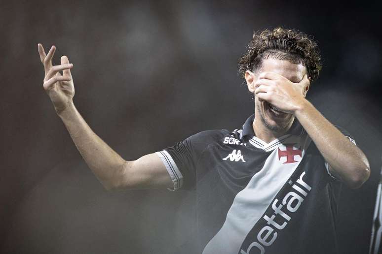 Nuno Moreira está há um e meio sem tirar férias e é o jogador mais desgastado do Vasco.
