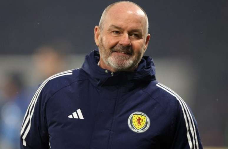 Clarke no comando da Escócia –