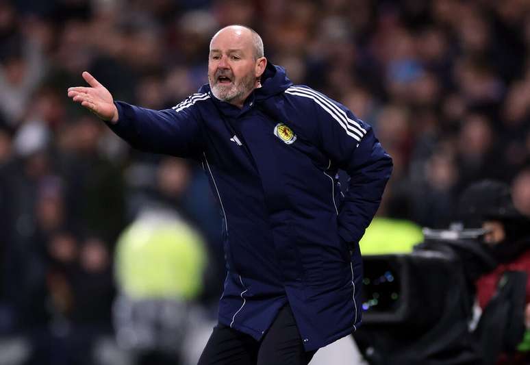 Clarke no comando da Escócia –