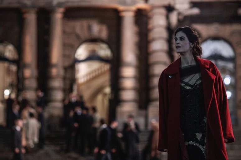 São Paulo da década de 1910 é personagem central em 'Cyclone' e o Theatro Municipal, inaugurado em 1911, é fundamental na trama