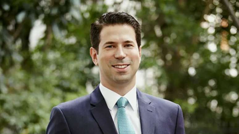 Carlos Portugal Gouvêa, cidadão brasileiro, foi preso na quarta-feira pelo Departamento de Imigração e Alfândega dos EUA