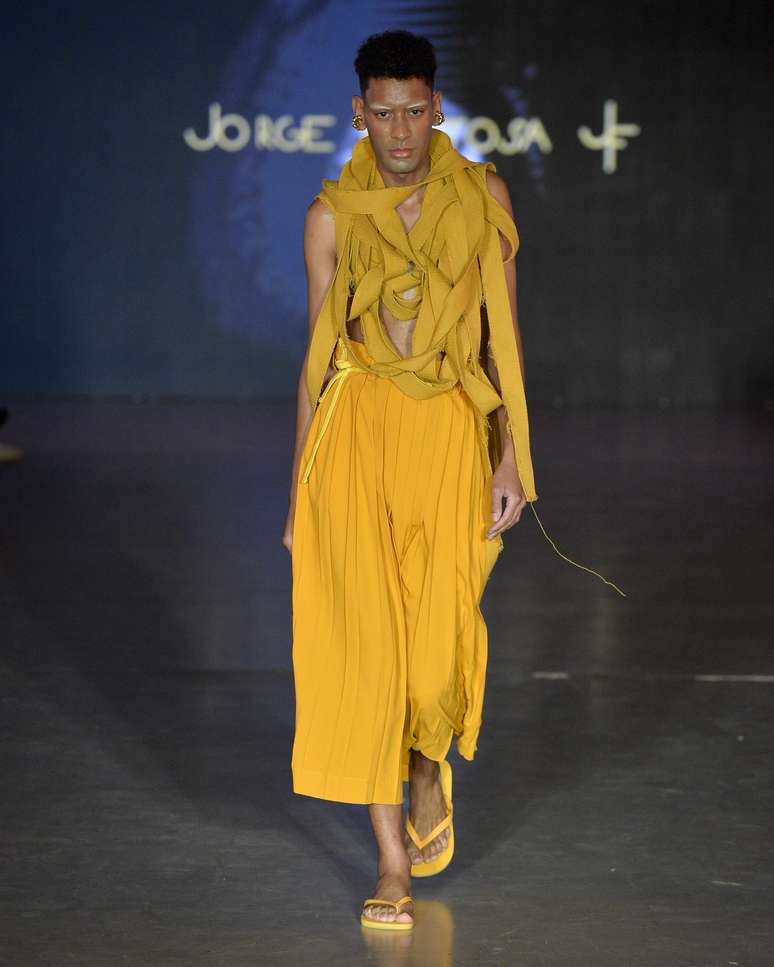 Desfile de Jorge Feitosa 