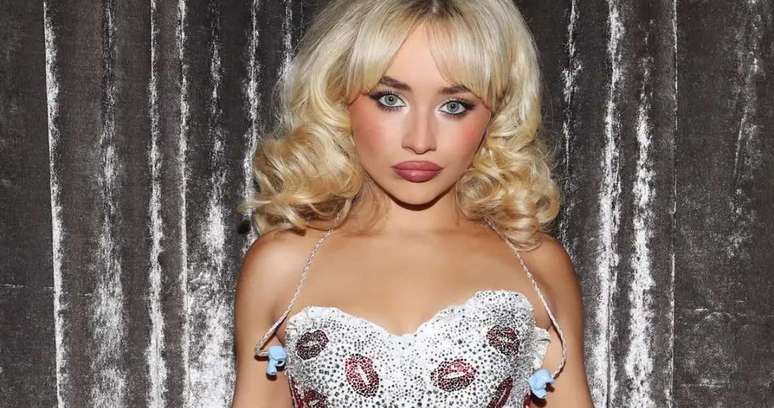 Cantora já havia sido 'utilizada' pela Casa Branca em vídeo do ICE detendo imigrantes.