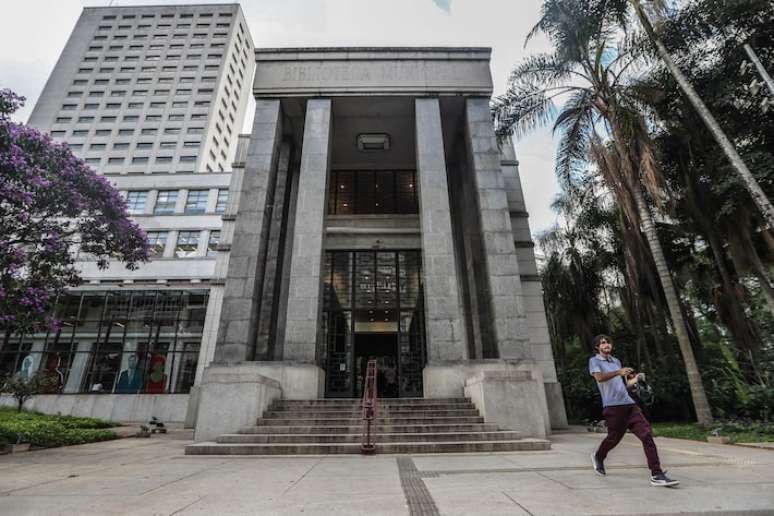 Biblioteca Mário de Andrade foi alvo de assalto neste domingo, 7.