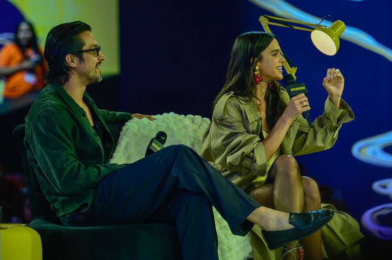 Rômulo Estrela e Bruna Marquezine 