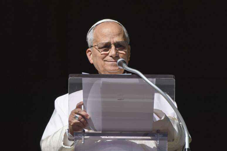 Papa Leão XIV voltou a mencionar a paz em Angelus neste domingo