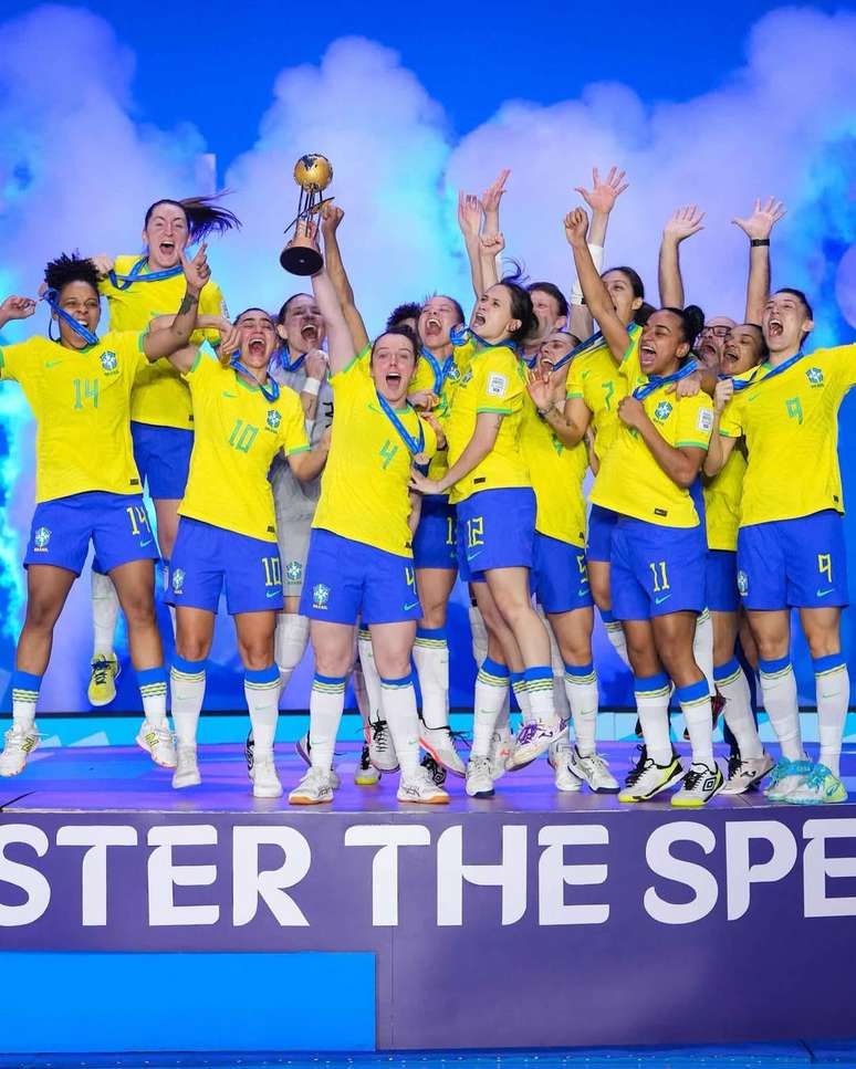 Brazil wins its first Women's Futsal World Cup 