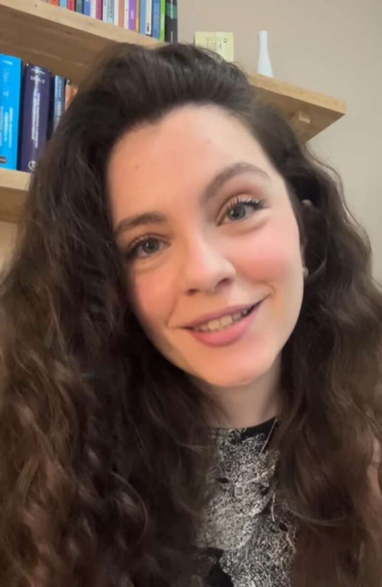 Cecília Dassi, atriz da TV Globo que fez novelas nos anos 1990 e 2000, comemorou seu aniversário de 36 anos de idade em dezembro de 2025; atualmente, ela trabalha como psicóloga