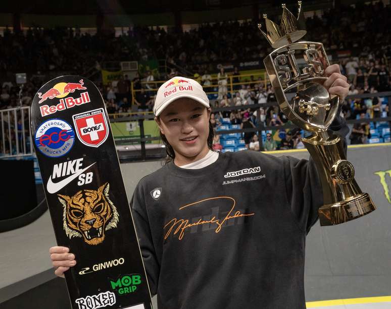 Ginwoo Onodera bateu veteranos com ‘chuva de 9’ e levou 1º título do SLS Super Crown