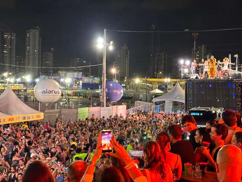 Carnatal chega ao segundo dia de festas