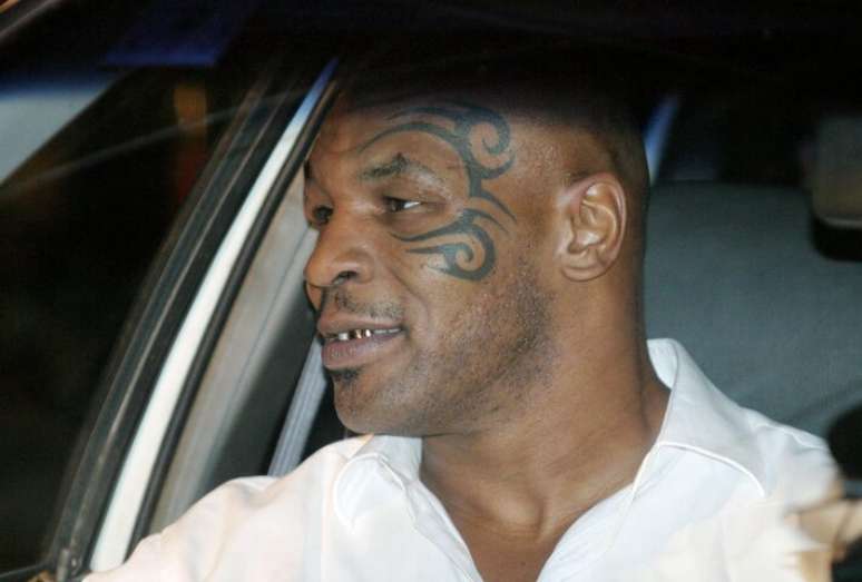 Mike Tyson planeja luta de exibição no continente africano.
