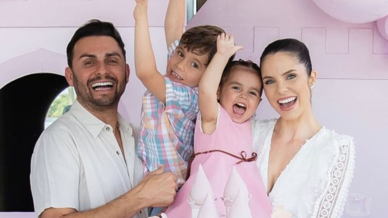 Em meio ao luto, filhos de Mano Walter reagem a nova gravidez