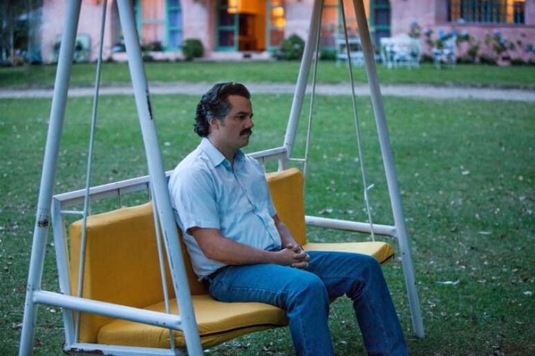 Wagner Moura interpreta Pablo Escobar na série 'Narcos'