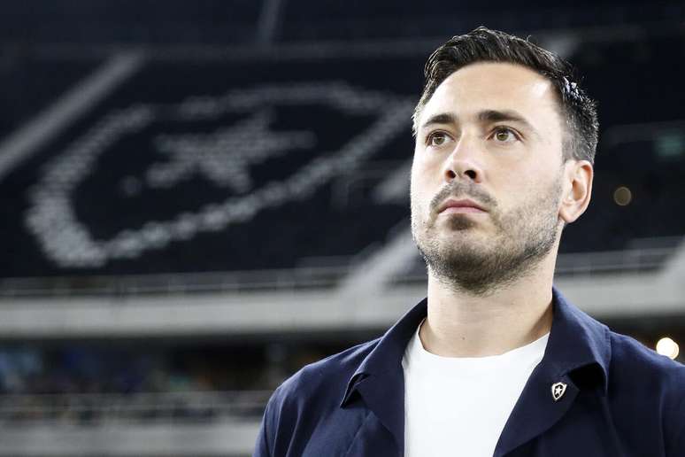 Davide Ancelotti tende a ficar no Botafogo –