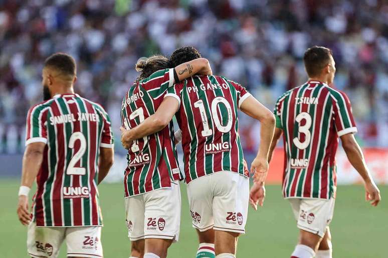 Ganso abriu o placar em vitória do Fluminense –