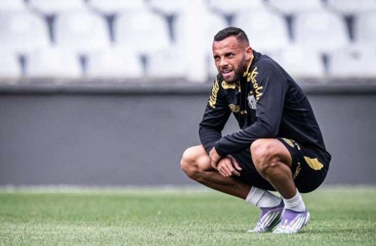 Guilherme pode deixar o Santos em 2026 –