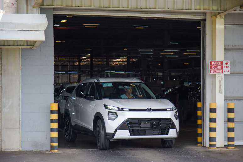 Novo Nissan Kait 2026 já está a caminho das concessionárias no Brasil