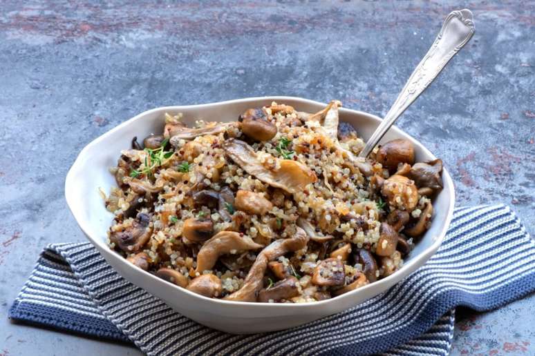Risoto de quinoa com cogumelo 