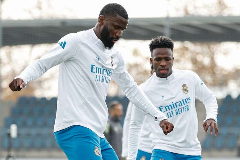 Jogadores do Real Madrid durante treinamento da equipe –