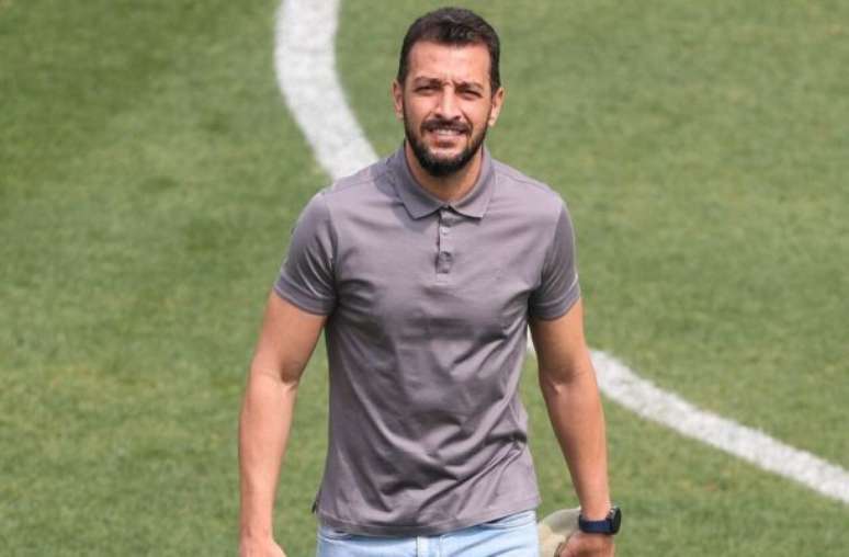 Edu Dracena criticou atual gestão do Santos –