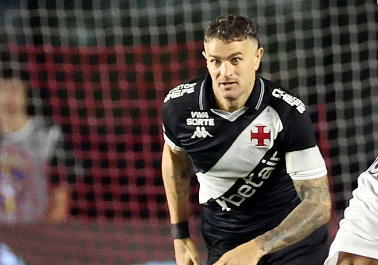 Vegetti vive pior jejum de gols pelo Vasco –