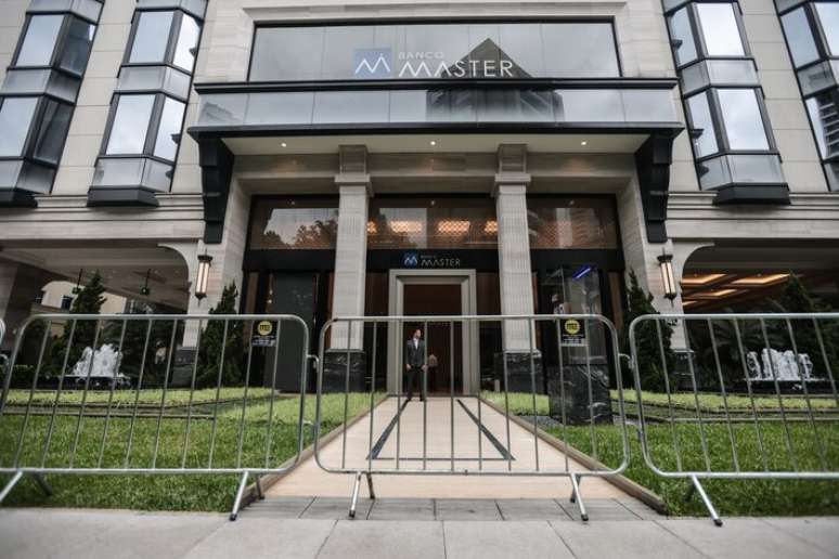 Master teve liquidação decretada pelo Banco Central em 18 de novembro