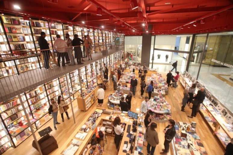 O mercado editorial registrou a movimentação de 4,18 milhões de livros, um aumento de 7,16% em relação mesmo período de 2024