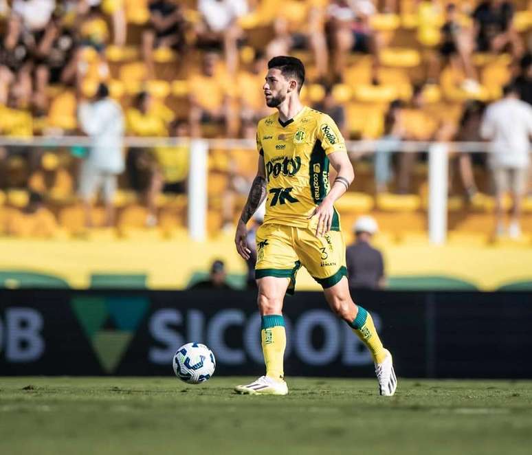 Jemmes disputou o Brasileirão emprestado ao Mirassol –