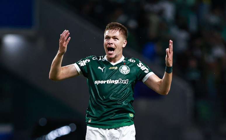 Bruno Fuchs deve permanecer no Palmeiras em 2026 –