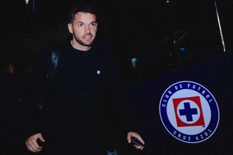 T&eacute;cnico Nicol&aacute;s Larcam&oacute;n, ex-Cruzeiro, vive instabilidade no Cruz Azul &ndash;