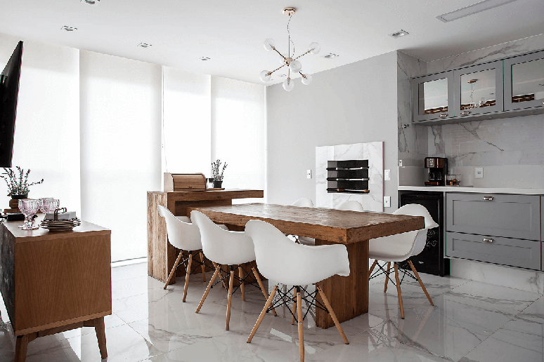 A cor funciona também em revestimentos e cria continuidade visual Projeto: Camila Palladino |