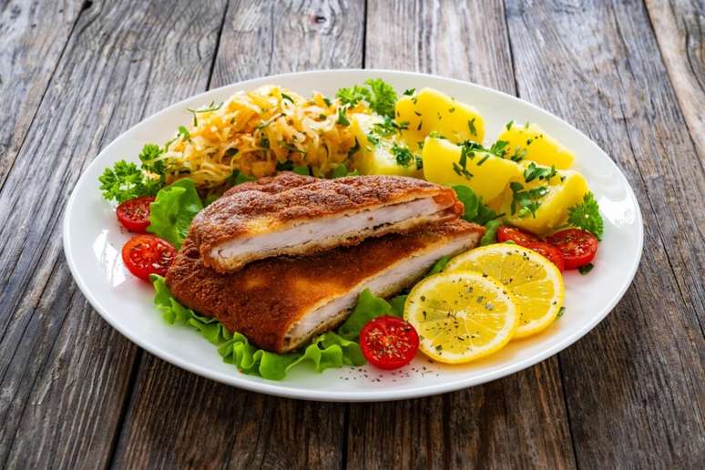 Filé suíno à milanesa 