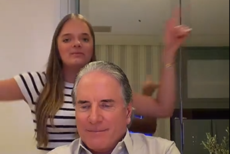 Rafaella Justus ao lado do pai, Roberto Justus