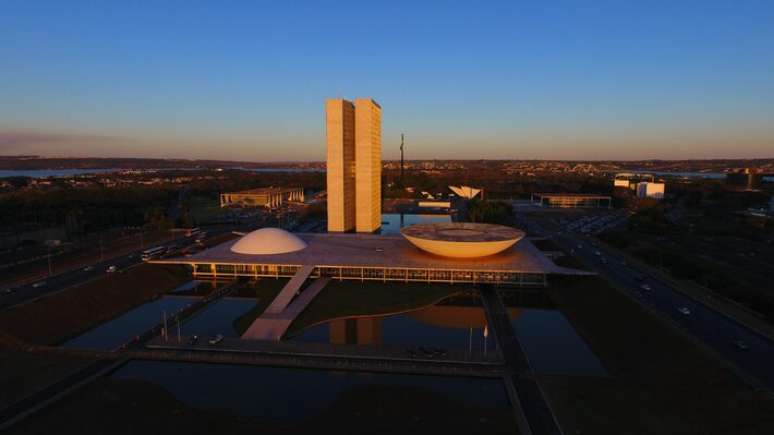 Câmara dos Deputados deve analisar projeto que altera o cálculo das penas dos condenados pelos atos golpistas do 8 de Janeiro